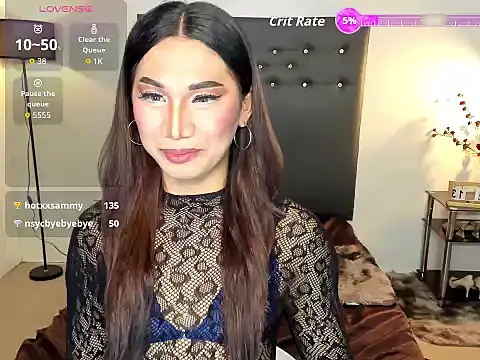 Snapshot of UrSeductiveCriselda chatting on June 2026 04:44:01 PM UrSeductiveCriselda online show from June 2026 04:44:01 PM