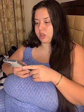 Snapshot of Asiabanks_22 chatting on June 2026 02:05:01 AM Asiabanks 22 online show from June 2026 02:05:01 AM