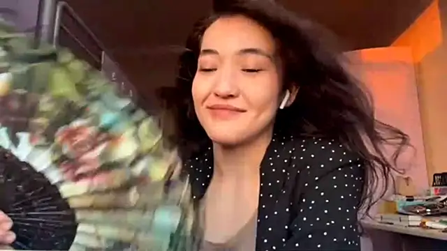 Snapshot of YolandaBalbuena chatting on June 2026 03:14:02 PM YolandaBalbuena online show from June 2026 03:14:02 PM