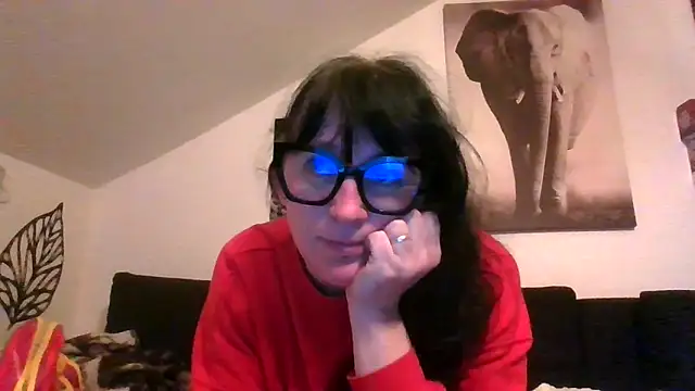 Snapshot of sexujuly88 chatting on May 2026 09:21:01 PM sexujuly88 online show from May 2026 09:21:01 PM
