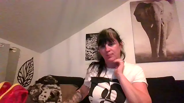 Snapshot of sexujuly88 chatting on June 2026 09:18:02 PM sexujuly88 online show from June 2026 09:18:02 PM