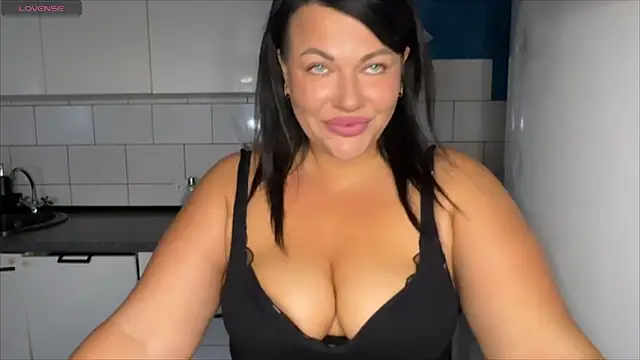 Annbigass online show from June 2026 03:44:02 AM