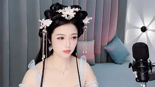 Snapshot of Momo-Wow chatting on June 2026 05:50:02 AM Momo-Wow online show from June 2026 05:50:02 AM