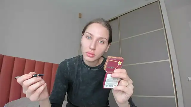 SofiClimbing online show from February 2025 03:08:01 AM