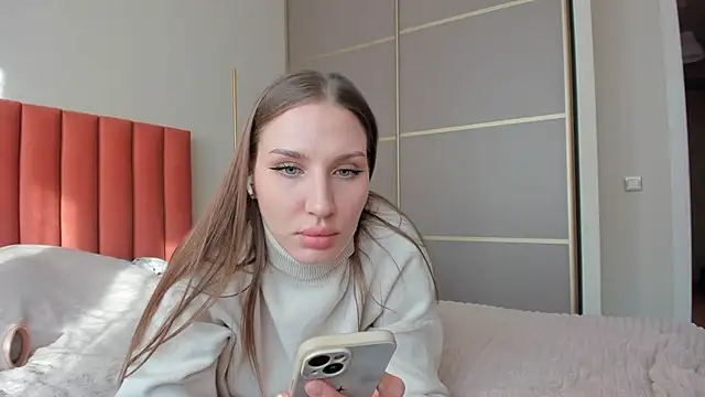 SofiClimbing online show from February 2025 08:06:01 AM