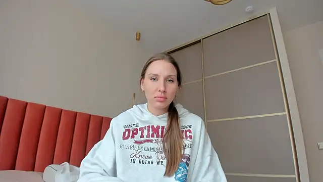 SofiClimbing online show from March 2025 06:53:02 AM