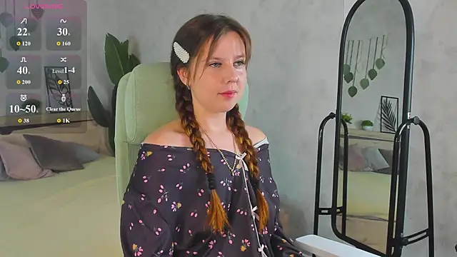 Violeta Paul online show from July 2026 12:57:02 AM