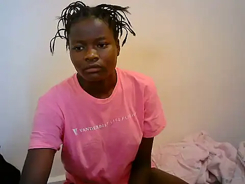 BerryJulie online show from June 2026 05:54:02 AM
