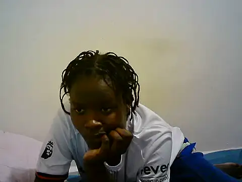 BerryJulie online show from June 2026 06:42:01 PM