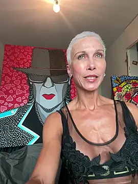 Snapshot of GymQueenCarmen chatting on June 2026 04:51:02 PM GymQueenCarmen online show from June 2026 04:51:02 PM