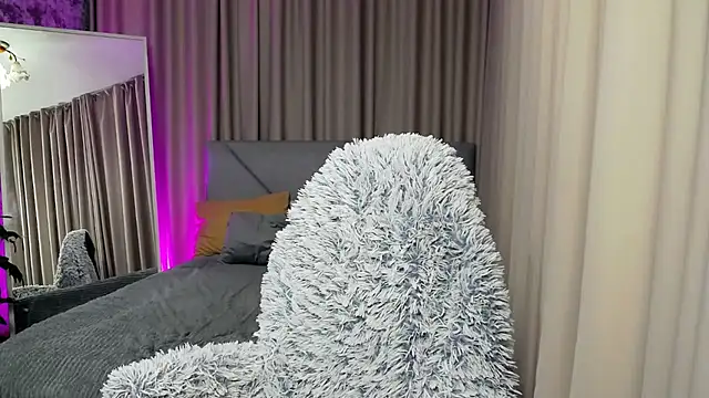 AliceeJin online show from July 2026 04:39:33 PM