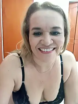 Snapshot of Sara_hilton02 chatting on June 2026 02:59:02 PM Sara hilton02 online show from June 2026 02:59:02 PM