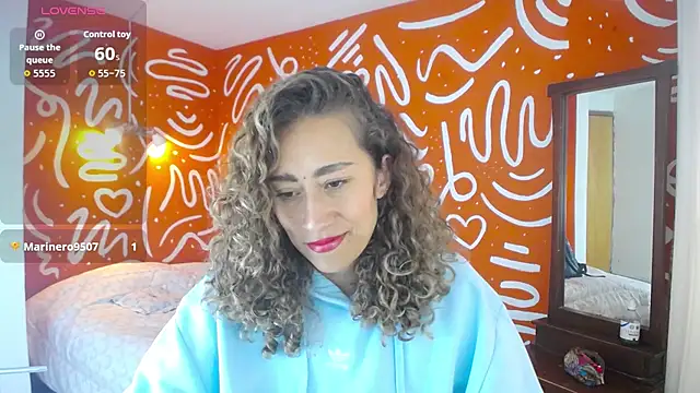 Snapshot of afrodita_marin chatting on June 2026 06:53:02 PM afrodita marin online show from June 2026 06:53:02 PM
