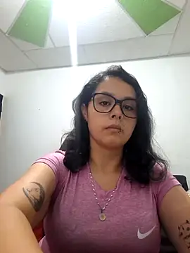 Snapshot of Miss_kittyX chatting on June 2026 11:31:01 PM Miss kittyX online show from June 2026 11:31:01 PM