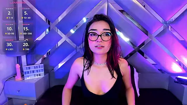 Snapshot of Start_xmoonx chatting on June 2026 03:48:01 AM Start xmoonx online show from June 2026 03:48:01 AM