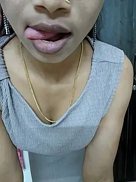 Snapshot of anita_sharma01 chatting on July 2026 03:59:02 AM anita sharma01 online show from July 2026 03:59:02 AM