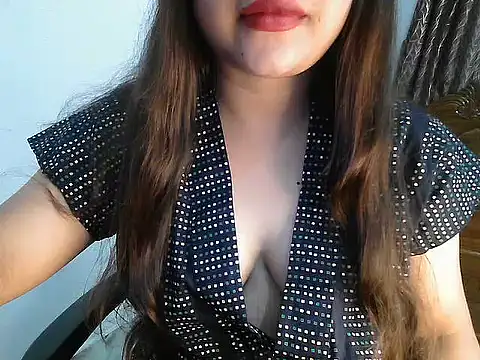 Snapshot of cuty_Mimi chatting on June 2026 03:32:02 PM cuty Mimi online show from June 2026 03:32:02 PM