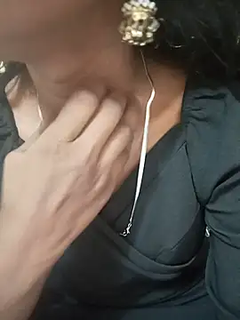 Sexy-Zeenat online show from July 2026 06:50:02 AM