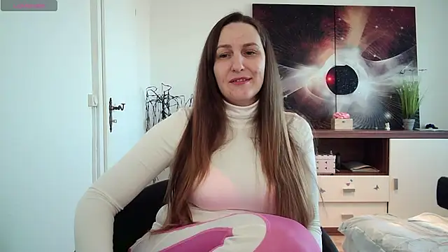 Snapshot of Yevgeshka-Milashka chatting on February 2025 11:38:02 AM Yevgeshka-Milashka online show from February 2025 11:38:02 AM