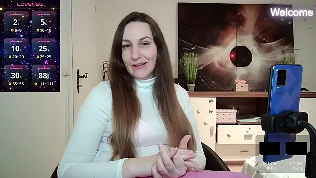 Snapshot of Yevgeshka-Milashka chatting on February 2025 05:16:02 PM Yevgeshka-Milashka online show from February 2025 05:16:02 PM