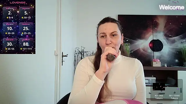 Snapshot of Yevgeshka-Milashka chatting on March 2025 07:41:01 AM Yevgeshka-Milashka online show from March 2025 07:41:01 AM