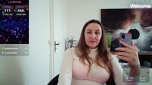 Snapshot of Yevgeshka-Milashka chatting on March 2025 06:30:01 AM Yevgeshka-Milashka online show from March 2025 06:30:01 AM