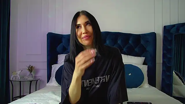 KaylaMous online show from July 2026 06:21:02 PM