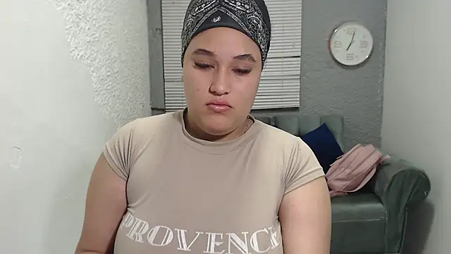 Snapshot of leilasosexy chatting on June 2026 12:25:02 PM leilasosexy online show from June 2026 12:25:02 PM