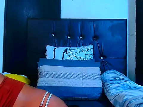 sexybitchh22 online show from June 2026 07:14:01 PM