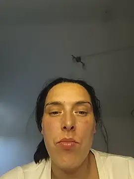 Snapshot of Cassia_Lux_Royal chatting on July 2026 05:41:01 PM Cassia Lux Royal online show from July 2026 05:41:01 PM