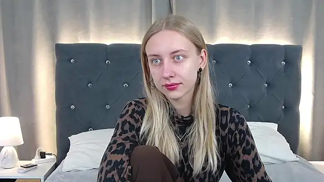 LirienVexx online show from June 2026 04:06:02 AM