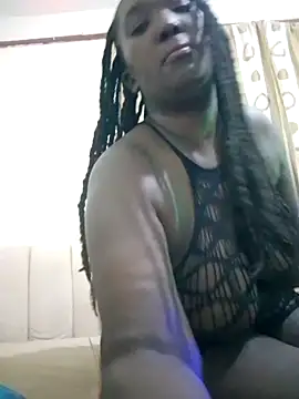 Snapshot of Sexxyy_v chatting on June 2026 07:38:02 PM Sexxyy v online show from June 2026 07:38:02 PM