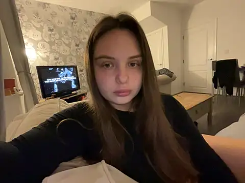 PregnantEllMai online show from June 2026 10:25:02 PM