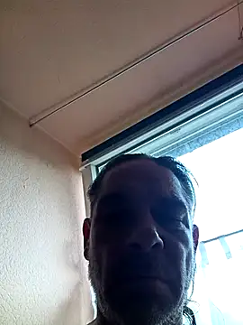 TommyThomas75 online show from June 2026 07:18:02 PM