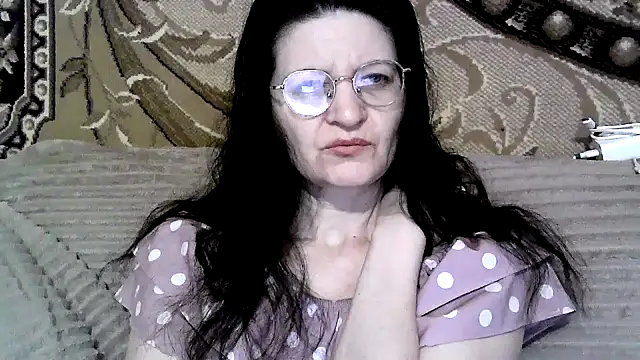 Snapshot of Dear_Annet chatting on July 2026 09:28:02 PM Dear Annet online show from July 2026 09:28:02 PM