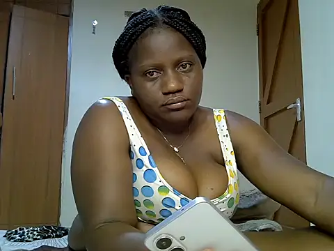 Snapshot of biganni_ chatting on June 2026 04:11:02 AM biganni online show from June 2026 04:11:02 AM