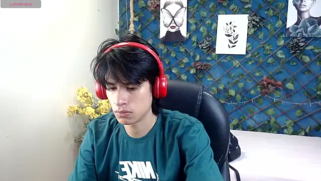 Snapshot of wayath1 chatting on July 2026 11:04:02 AM wayath1 online show from July 2026 11:04:02 AM