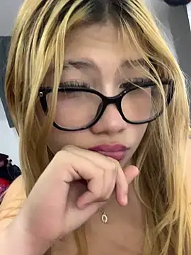 zury cute1 online show from June 2026 06:52:02 AM