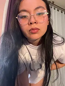 makii 30 online show from July 2026 12:51:01 AM