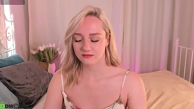 Snapshot of Chloe-Deccer chatting on July 2026 01:09:02 AM Chloe-Deccer online show from July 2026 01:09:02 AM