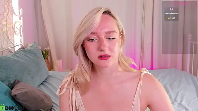 Snapshot of Chloe-Deccer chatting on August 2026 01:31:02 AM Chloe-Deccer online show from August 2026 01:31:02 AM