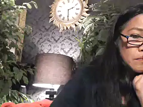 Hornygirltheone online show from December 2024 01:30:01 AM