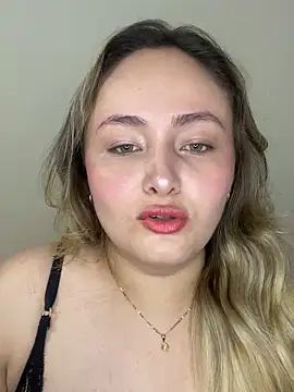 Rositafresitaa online show from June 2026 01:03:01 AM