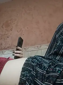 Snapshot of Miss-cutee chatting on August 2026 07:40:02 AM Miss-cutee online show from August 2026 07:40:02 AM