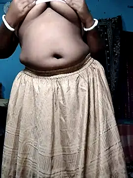 Snapshot of Mis-maya chatting on June 2026 05:21:02 AM Mis-maya online show from June 2026 05:21:02 AM