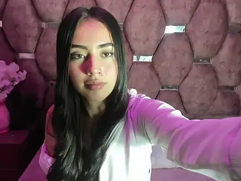 Snapshot of Dulcineaa19 chatting on June 2026 02:34:01 PM Dulcineaa19 online show from June 2026 02:34:01 PM