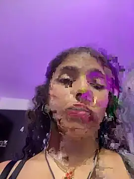 Snapshot of LINDA-0123 chatting on June 2026 02:11:02 AM LINDA-0123 online show from June 2026 02:11:02 AM