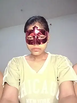 Snapshot of aapki_priya chatting on July 2026 04:05:01 AM aapki priya online show from July 2026 04:05:01 AM