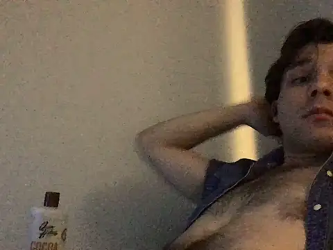 Snapshot of Twink_Verse_4play chatting on June 2026 12:31:02 PM Twink Verse 4play online show from June 2026 12:31:02 PM