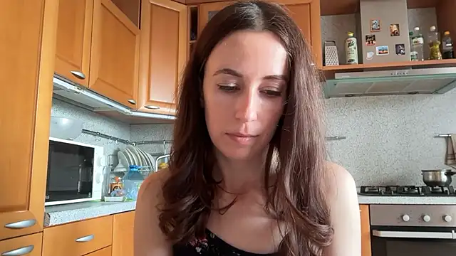 Flamingo Queen online show from June 2026 01:17:02 PM